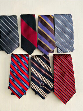 Assorted Brands Men's Striped Tie Set of 7 Multicolor silk ties / Pre-Owned